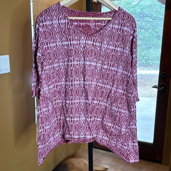 NWOT Fresh Produce Burgundy Elbow Sleeve Windfall Shark-bite Hem Tunic Sz Medium - Picture 1 of 9